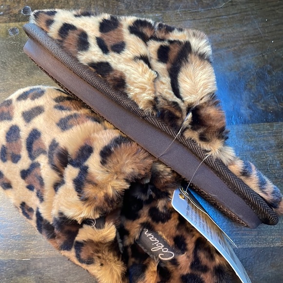 Cobian Minou Mule slippers- color is leopard - Picture 3 of 5